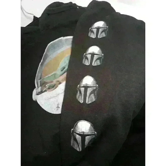 Star Wars Mad Engine Baby Yoda Hoodie in‎ Black Size Small - Picture 3 of 9